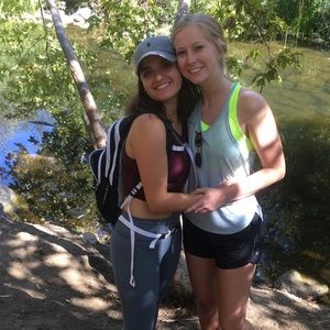 Meet your Posher, Vanessa